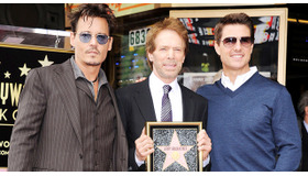 ジョニー・デップ＆トム・クルーズに挟まれた名プロデューサーのジェリー・ブラッカイマー