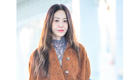 『善徳女王』女優コ・ヒョンジョン、大胆な“シースルールック”もお手のもの！空港がランウェイと化す…【写真】
