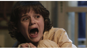 『死霊館』のワンシーン 　(c) 2013 WARNER BROS. ENT. ALL RIGHTS RESERVED.