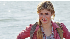 アレクサンドラ・ダダリオ／『パーシー・ジャクソンとオリンポスの神々：魔の海』-(C) 2013 Twentieth Century Fox.