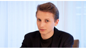 エルンスト・ウンハウワー『危険なプロット』／Photo：Mana Kikuta