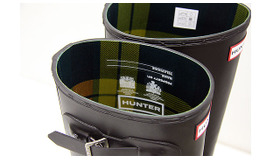 HUNTER×ISETANコラボレーションのブリットガール風レインブーツ発売！