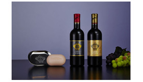 イタリア人気ブランド「オロビアンコ」から新登場のヘアケア＆ボディソープ。ワインに見立てたボトルパッケージで、ギフト向きのアイテム。