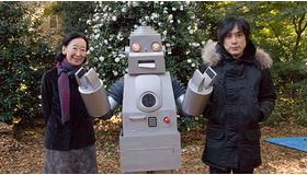 「きまぐれロボット」　-(C) 角川モバイル/NTTドコモ/角川ザテレビジョン/アスミック・エース