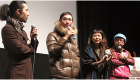 『たゆ たう』初日舞台挨拶にて（左から）伊藤大助、ミト、原田郁子、高木聡監督