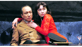 小日向文世＆秋元才加／「国民の映画」記者会見 in パルコ劇場