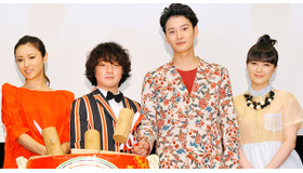 濱田岳＆岡田将生＆深田恭子＆貫地谷しほり／『偉大なる、しゅららぼん』初日舞台挨拶