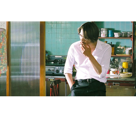 豊川悦司のスーツ＆眼鏡姿にクラッ…大人の色香漂う『娚の一生
