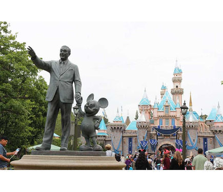 トゥモローランド の入口に迫る ウォルト ディズニーが描いた未来都市の秘密 6枚目の写真 画像 Cinemacafe Net
