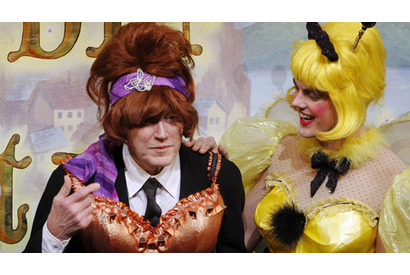 クリストファー・ウォーケン、名門ハーバードでヘイスティ・プディング賞受賞！ 画像