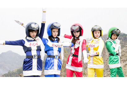 【予告編】桐谷美玲＆有村架純＆高畑充希が戦隊デビュー！　最旬女優が怪人退治『女子ーズ』 画像