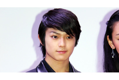 千葉真一、イケメン過ぎる17歳息子“真剣佑”をお披露目 画像