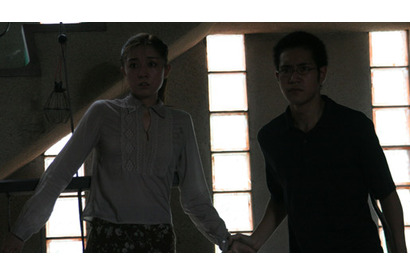 『親指さがし』オフィシャル・ビジュアルブック発売 画像