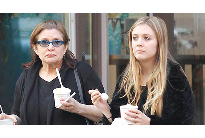『スター・ウォーズ』レイア姫は、キャリー・フィッシャーと娘の親子で！ 画像