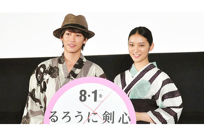 佐藤健、熊本での撮影で“くまモン”と対面し感激！ 画像