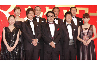 佐藤浩市と三谷幸喜で漫才コンビ結成？　『ザ・マジックアワー』プレミア開催 画像