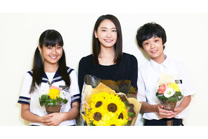 新垣結衣、初挑戦のピアノに悪戦苦闘？　主演作『くちびるに歌を』クランクアップ 画像