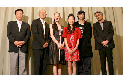りょう＆高橋克実がなぜか旅行会社の回し者に？　『西の魔女が死んだ』公開 画像