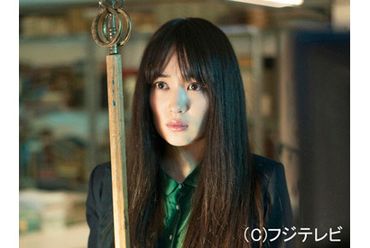 高梨臨、天才研究員役に！ 人気モデル・成田凌とW主演へ「FLASHBACK」 画像