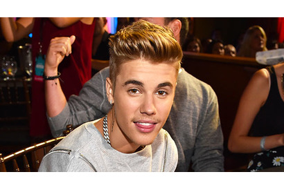 ジャスティン・ビーバー、卵投げつけ事件で900万円超の賠償金 画像