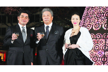 “世界一の山崎”シェリーカスクで伊集院静＆工藤公康＆井川遥が乾杯！　ウイスキーアワード開催 画像