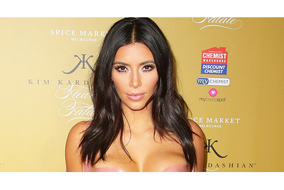 キム・カーダシアン、娘がヌードになるのも賛成!? 画像