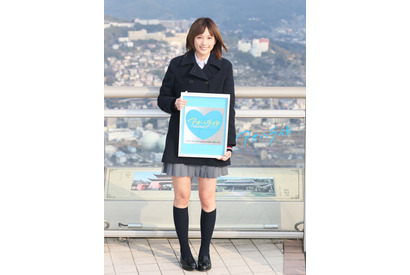 本田翼、制服姿で初の修学旅行!? 『アオハライド』長崎プレミア 画像