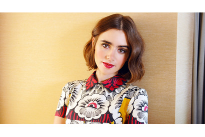 【インタビュー】リリー・コリンズ　コンプレックスだった“眉”こそ魅力の秘訣 画像