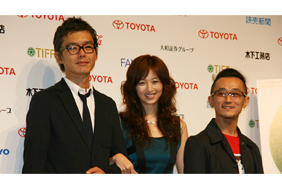 高岡早紀、監督・渡部篤郎と手を組みウットリ　東京国際映画祭ラインナップ発表 画像