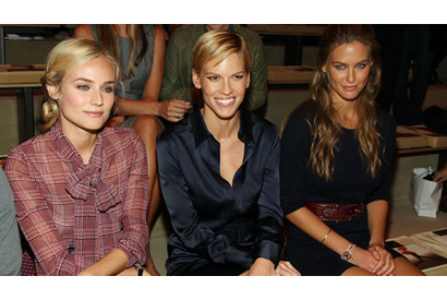 ヒラリー・スワンク、腫瘍除去手術で入院 画像