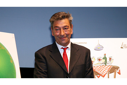 【TIFFレポート42】4人の女性に振り回される中年男の珍騒動『8月のランチ』 画像