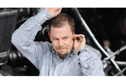 ファッションデザイナー、アレキサンダー・マックイーンの舞台がロンドンで上演へ 画像