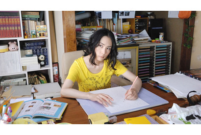 深津絵里が西原理恵子ワールドに！　半アル中、たらいで水浴びのダメ30代に変身 画像