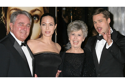 ブラピ最新作のワールド・プレミアがL.A.で開催　ブラピの両親とアンジーも出席 画像