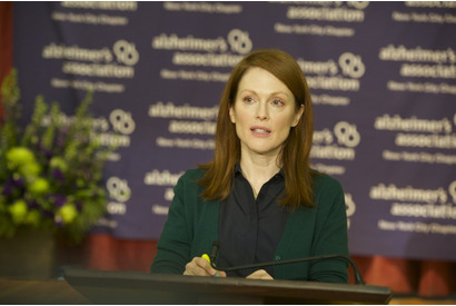 【予告編】ジュリアン・ムーア、日本のファンにも感謝！『アリスのままで』 画像