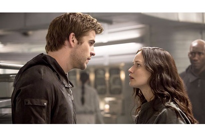 【特別映像】リアム・ヘムズワース、ジェニファー・ローレンスを大絶賛！「彼女以上の人はいない」 画像