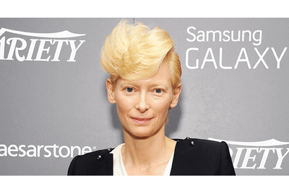 ティルダ・スウィントン、原作では男性のキャラクターを演じる？ 画像