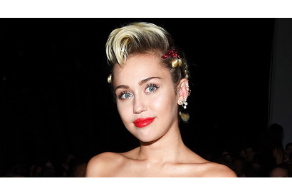 マイリー・サイラス、トランスジェンダー支援のキャンペーンを開始 画像