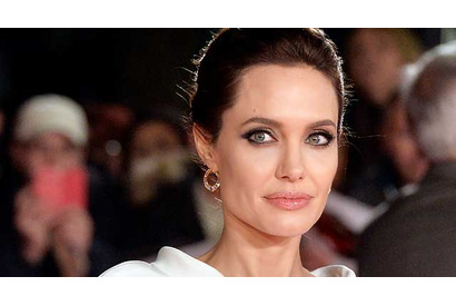 アンジェリーナ・ジョリー、愛娘を連れてトルコの難民キャンプを訪問 画像