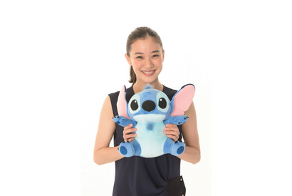 蒼井優、スティッチと初共演！　「照れ屋な大人にもぜひ見てほしい」 画像