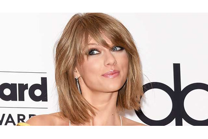 テイラー・スウィフト、白血病で闘病中の11歳のファンに5万ドルを寄付 画像