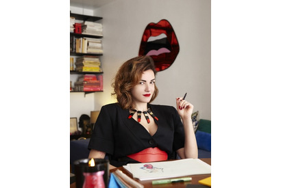 「シュウウエムラ」、ジュエリーデザイナー・ヤズブキーとの遊び心あるコラボ 画像