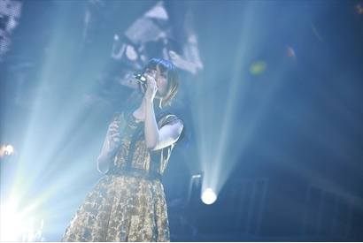 花澤香菜、初の日本武道館ライヴが映像化 「恋愛サーキュレーション」など収録 画像