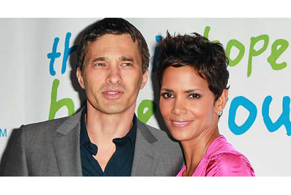 ハル・ベリー夫妻、LAの空港職員から約6億円の訴えを起こされる 画像