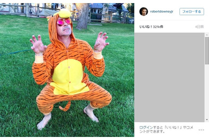 ロバート・ダウニー・Jr.、ティガーのコスプレで難病の少年を励ます 画像