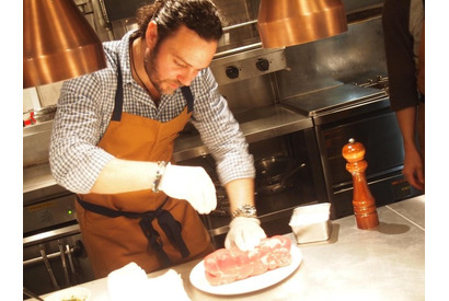 イケメンシェフがLAを演出！恵比寿「ソルトウォーター」クリスマス限定メニュー 画像