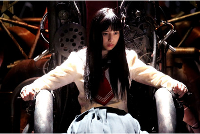 中条あやみ、氷点下1度で挑む“薔薇の処刑”…『ライチ☆光クラブ』 画像