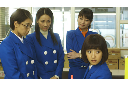 【予告編】夏菜がオンチなバスガイドを熱演!? オール香川ロケ『恋とオンチの方程式』 画像