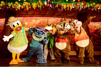 【海外ディズニー】ドナルドダックたちと楽しいひと時！キャラクター・ディナー新登場 画像