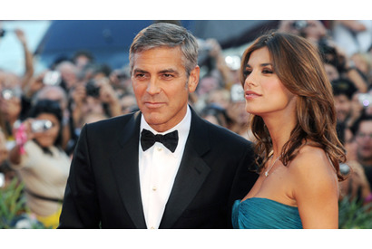 ジョージ・クルーニー、恋人についての質問にCMのキメ台詞で切り返し！ 画像